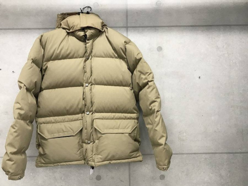 人気メンズアウター特集のダウンジャケット