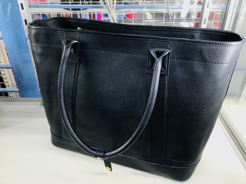 バッグ・財布のバッグ