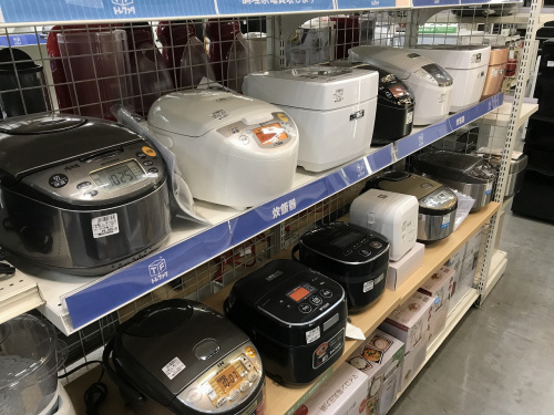 冷蔵庫の炊飯器