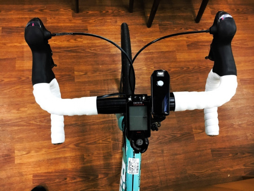 ロードバイクのBIANCHI