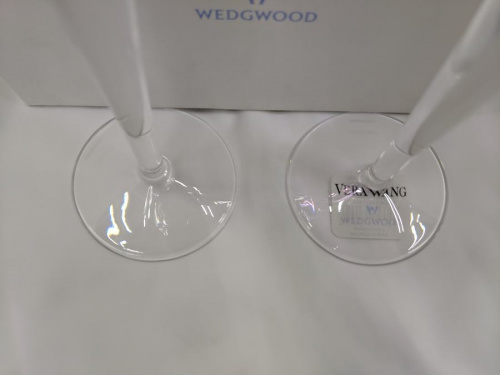 VERA　WANGの食器　中古