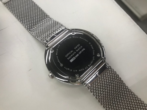 MONDAINEのスイス腕時計