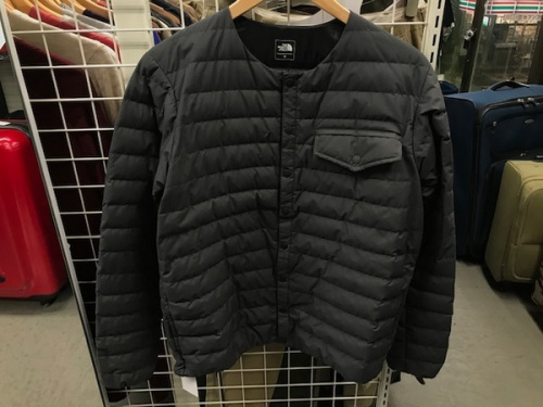 トップスのジャケット