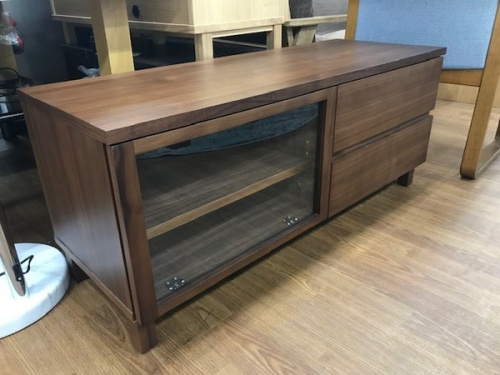 家具のテレビ台
