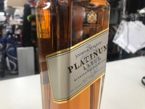 お酒のウイスキー