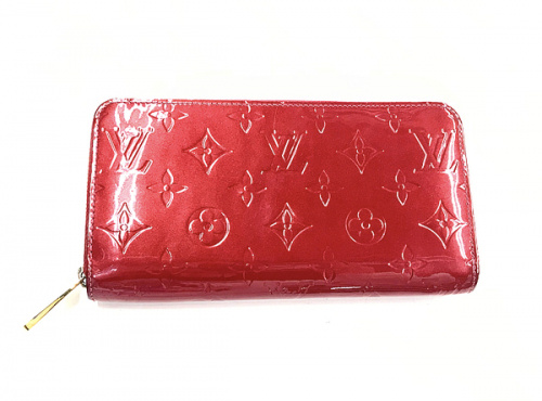 財布のLOUIS VUITTON