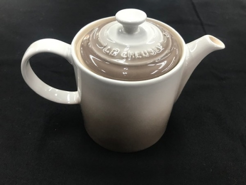 LE CREUSETの中古食器