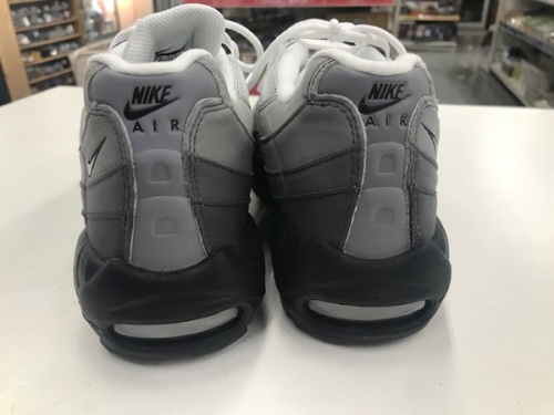 NIKEの浦和　メンズ　買取