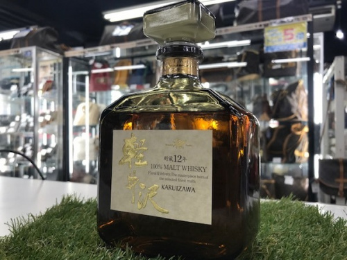 お酒のウイスキー