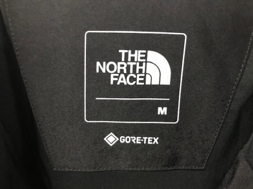 マウンテンジャケットのノースフェイス