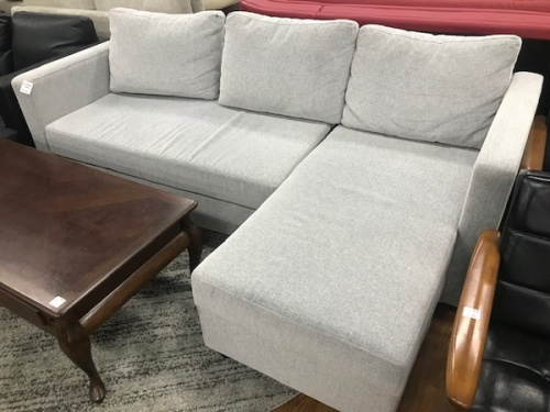家具のソファ