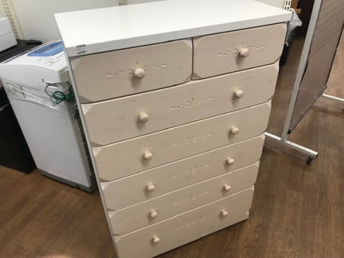 家具のチェスト