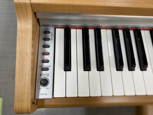 YAMAHA　ヤマハ　YDP-131C
