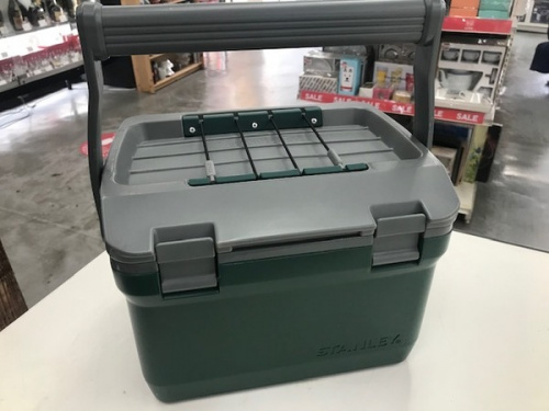 アウトドア用品のキャンプ用品