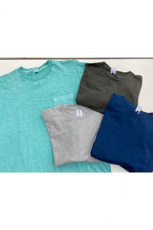 夏物のTシャツ