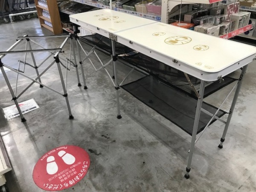 アウトドア用品のColeman