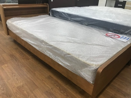 ベッド