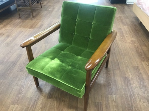 家具のソファ