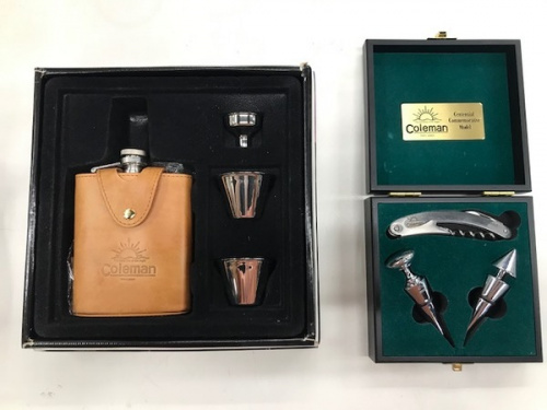 キャンプ用品のコールマン