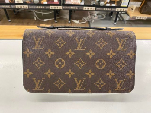 財布のLOUIS VUITTON