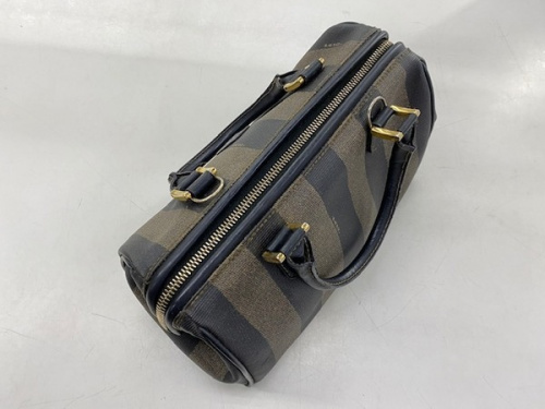 バッグのFENDI