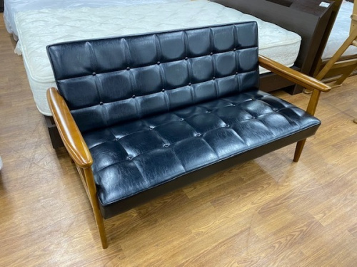 家具のカリモク