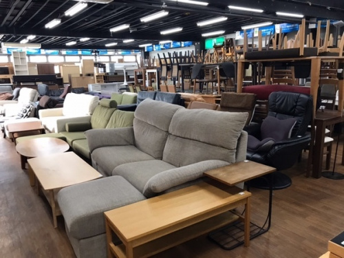 キャビネットの中古家具