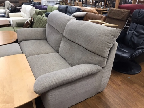 家具のソファ