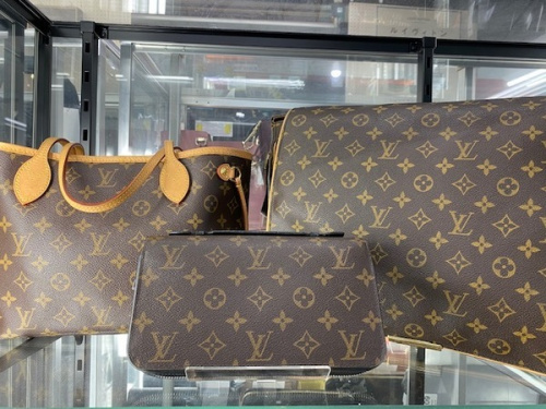 ブランド・ラグジュアリーのLOUIS VUITTON