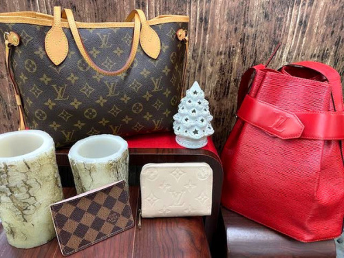 ブランド・ラグジュアリーのLOUIS VUITTON