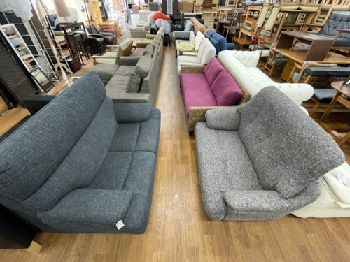 家具のソファ