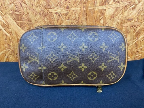 ブランド・ラグジュアリーのLOUIS VUITTON