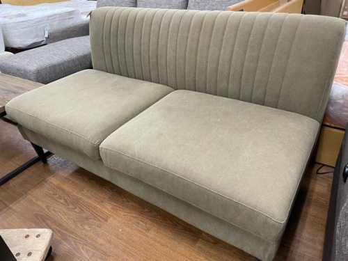 家具のソファ