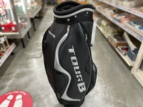 スポーツ用品のゴルフ