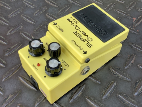 中古エフェクターのトレファク中古楽器強化店舗