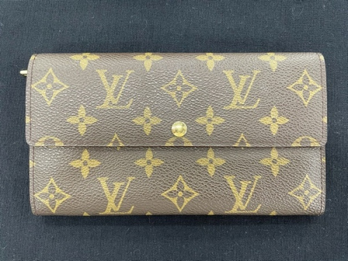 LOUIS VUITTONの長財布