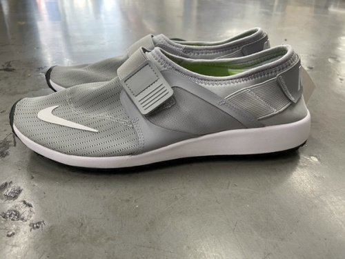 NIKEのナイキ