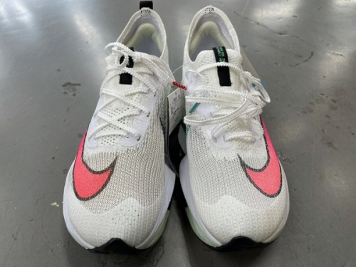 スニーカーのNIKE