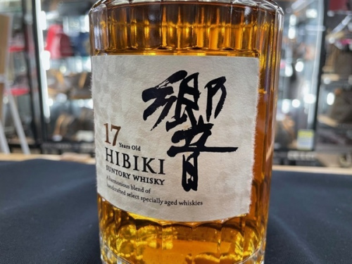 お酒買取強化中】サントリー 響 17年 買取入荷！【浦和店】｜2021年05 