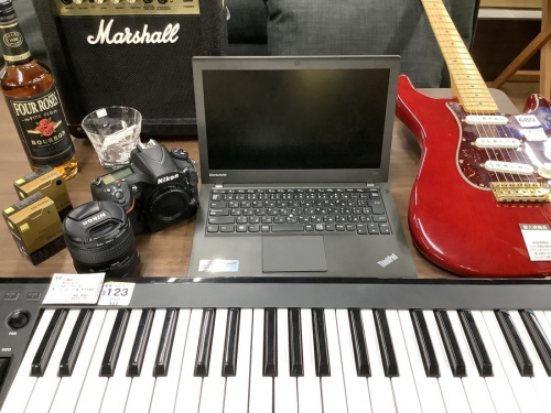 中古楽器の中古ギター