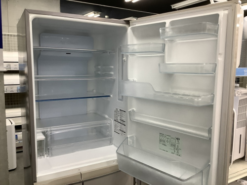 冷蔵庫の大型冷蔵庫