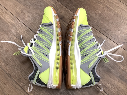 スニーカーのFILA