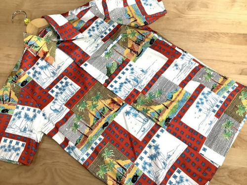 メンズファッションのアロハシャツ