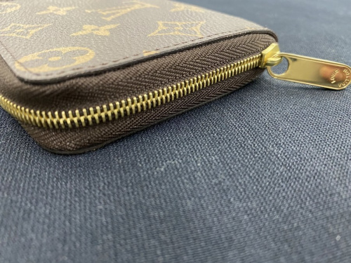 アクセサリーのモノグラム