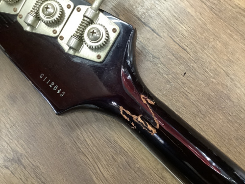 中古楽器の中古ギター
