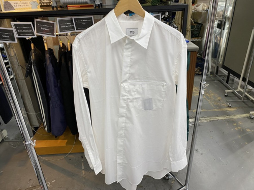 メンズファッションのシャツ