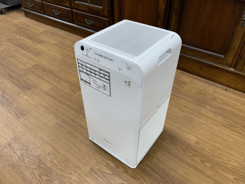 空気清浄機のDAIKIN（ダイキン）