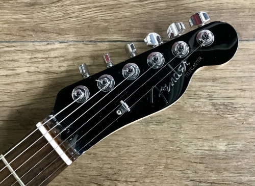 FENDERのフェンダー