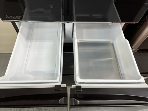 大型冷蔵庫のMITSUBISHI