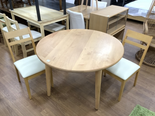 家具のダイニングセット